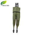 Wader do peito verde do exército masculino